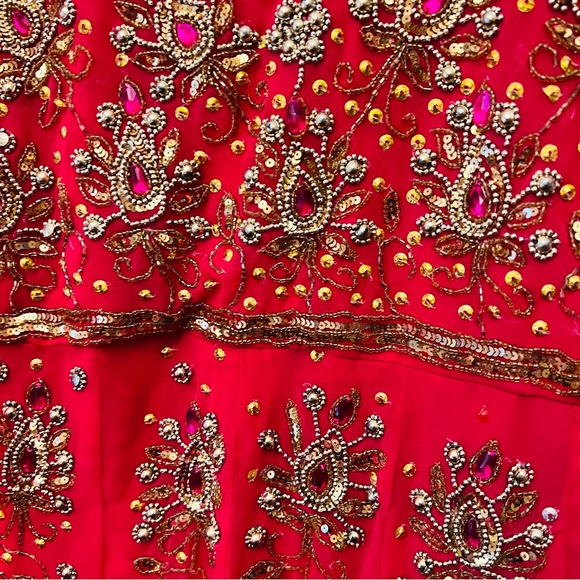 New Beautiful Pink Heavy Sequin Work Partywear Sleeveless Kurta Set Modern - Picture 3 of 13